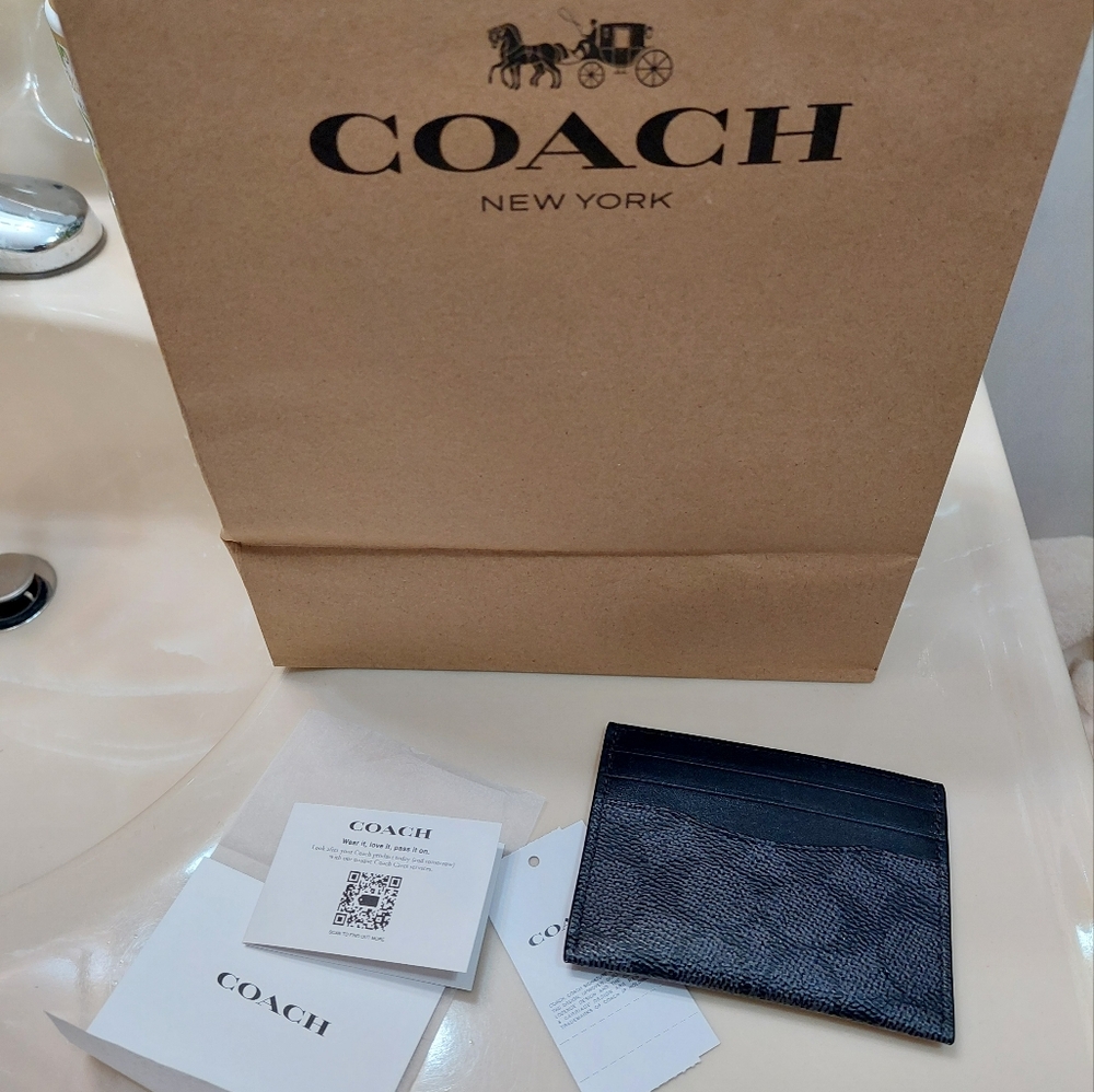 Coach Card Case In Signature Canvas
